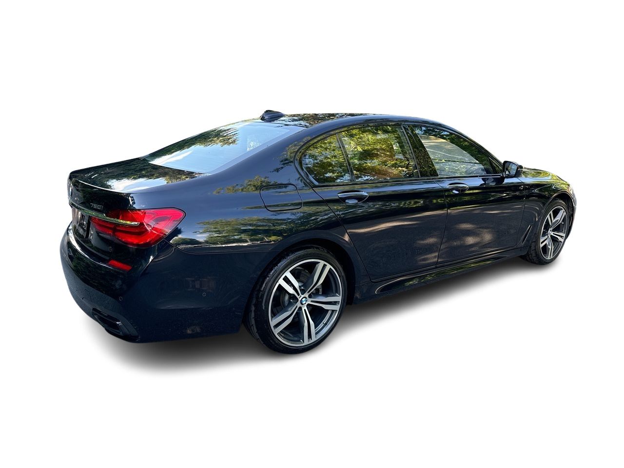 2016 BMW 750i