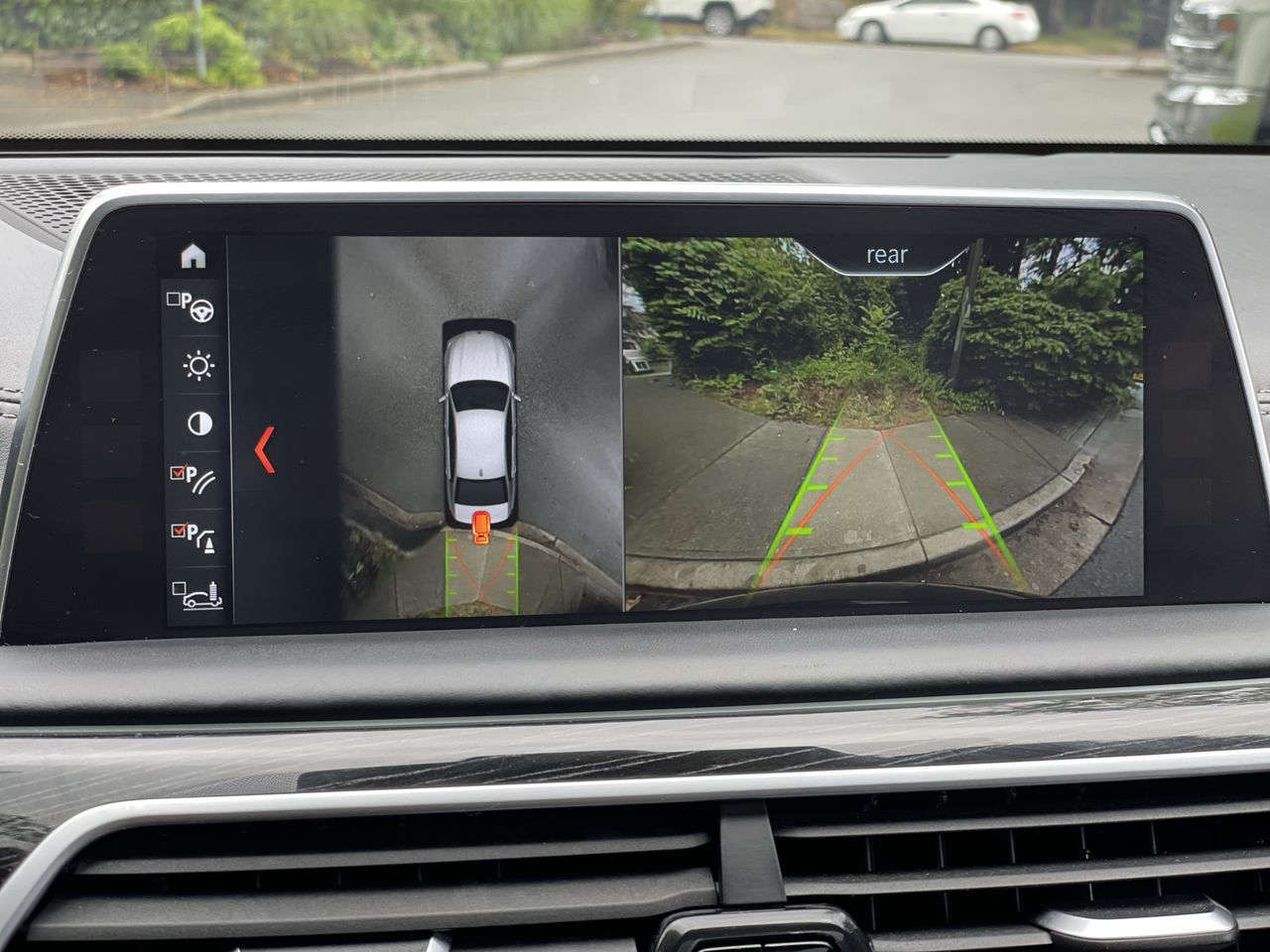 2018 BMW 750LI in North Vancouver, British Columbia