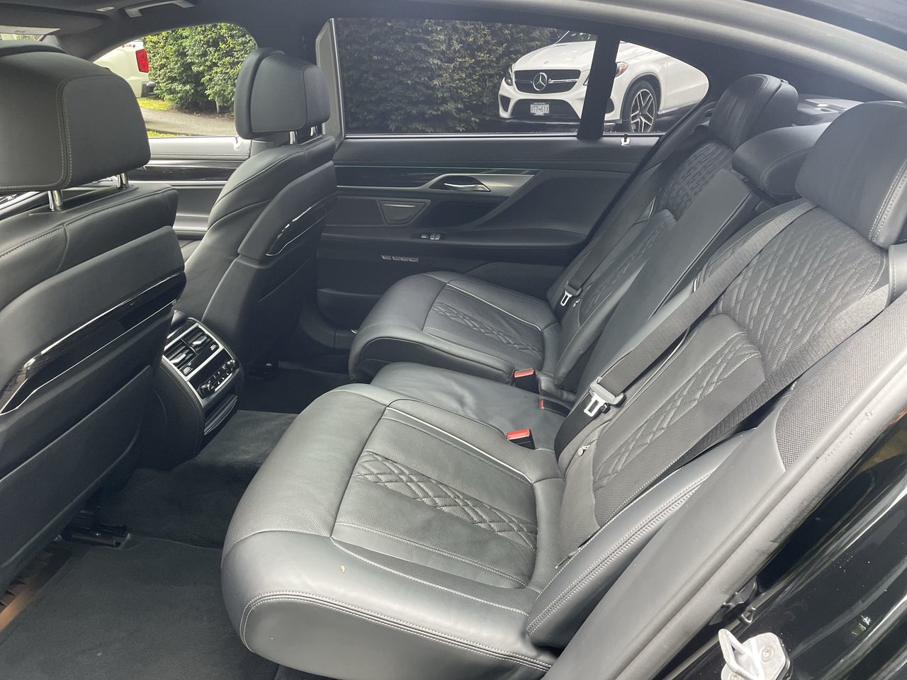 2018 BMW 750LI in North Vancouver, British Columbia