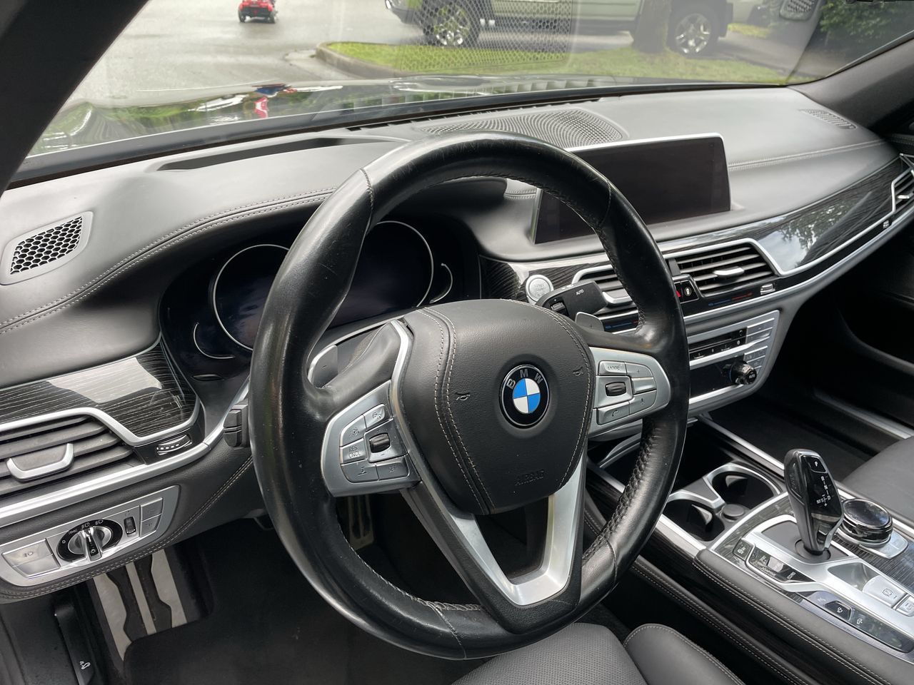 2018 BMW 750LI in North Vancouver, British Columbia