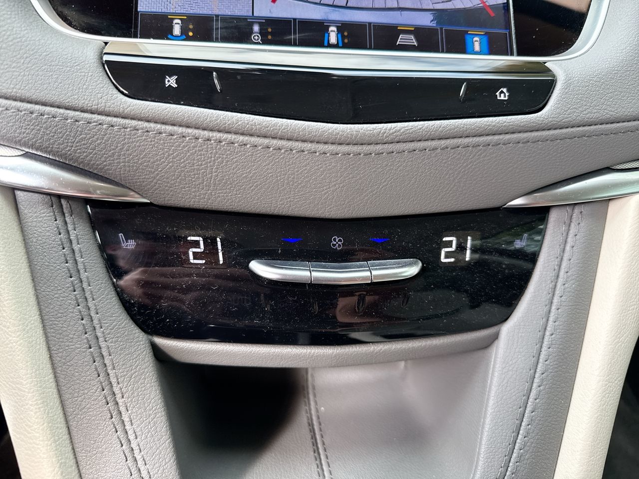 2024 Cadillac XT5