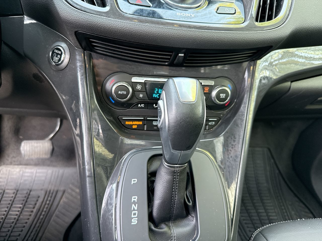 2015  Escape