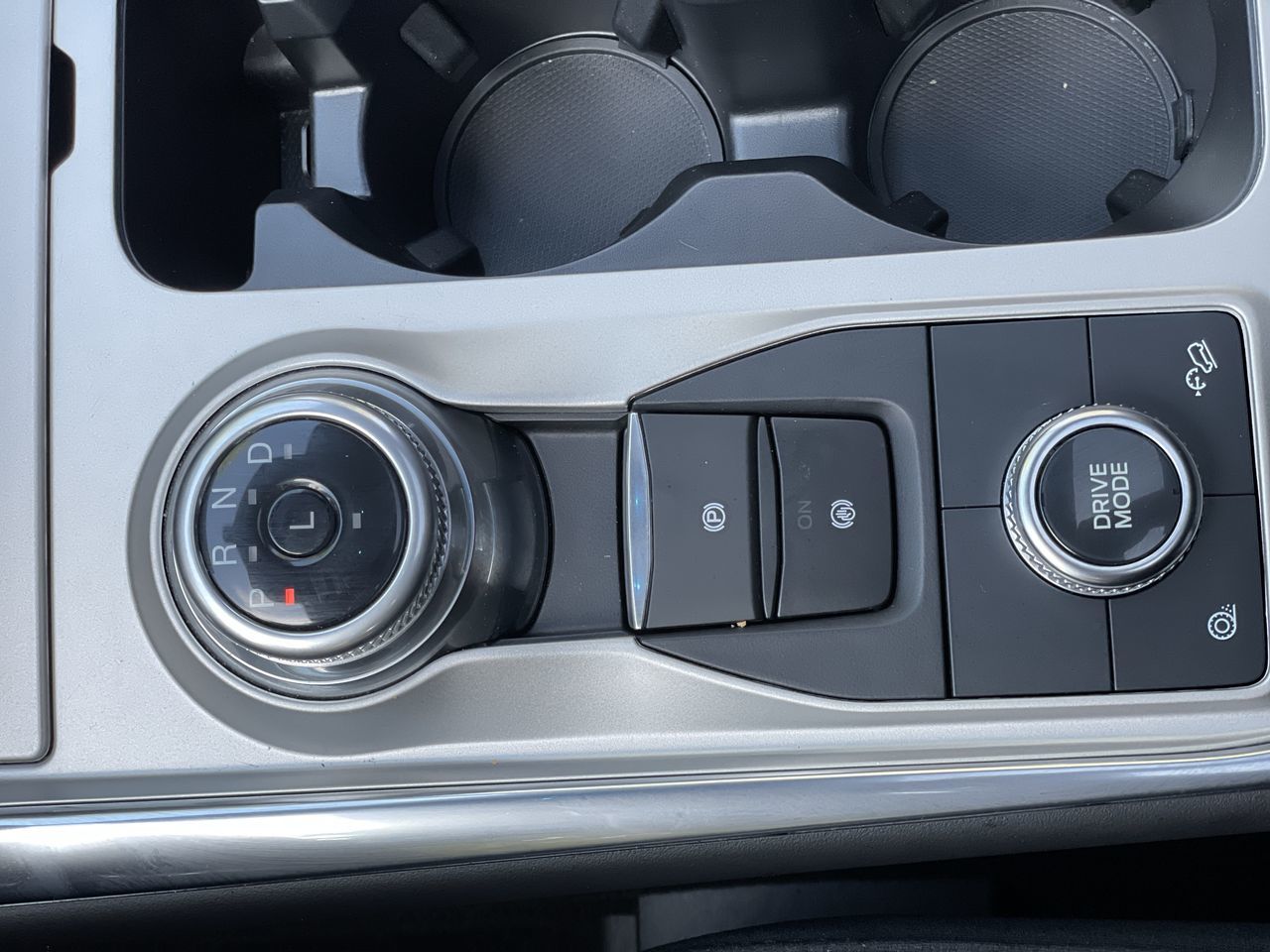 2023 Ford Explorer in North Vancouver, British Columbia