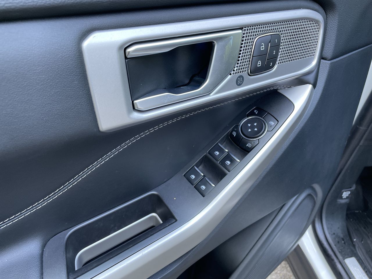 2023 Ford Explorer in North Vancouver, British Columbia