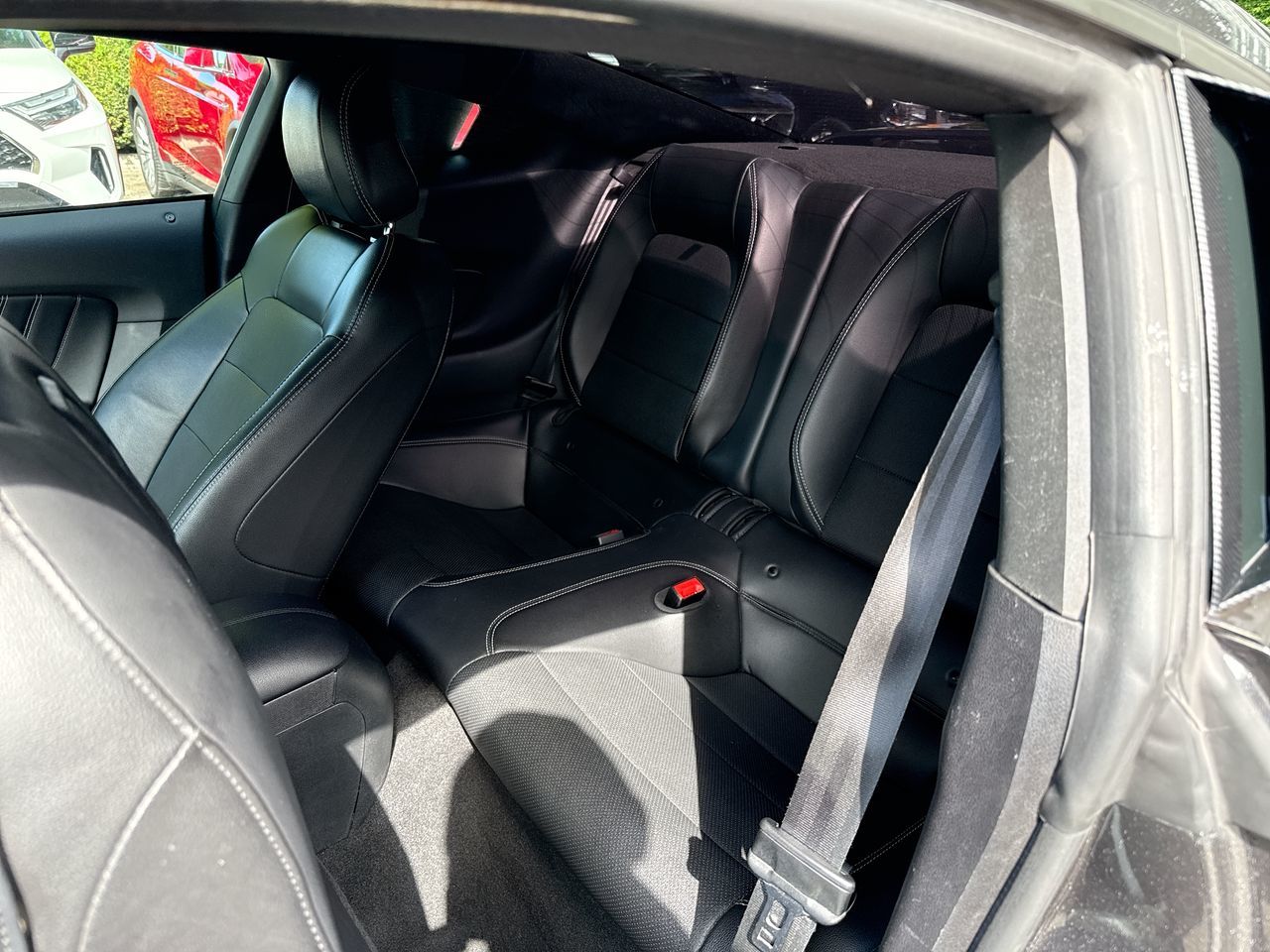 2020  Mustang