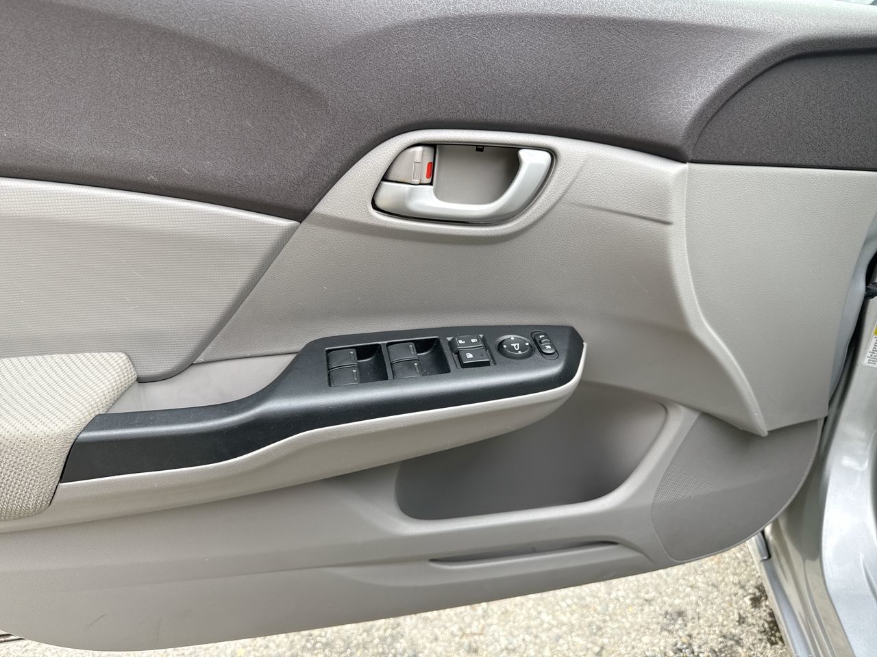 Honda Civic  2012 à North Vancouver, Colombie-Britannique