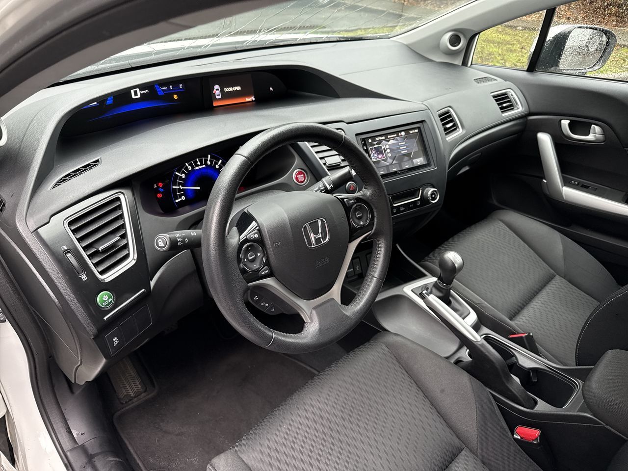 Honda Civic  2014 à North Vancouver, Colombie-Britannique