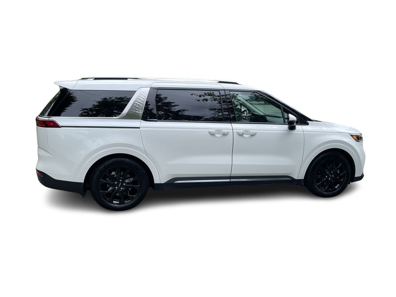2024 Kia Carnival in North Vancouver, British Columbia