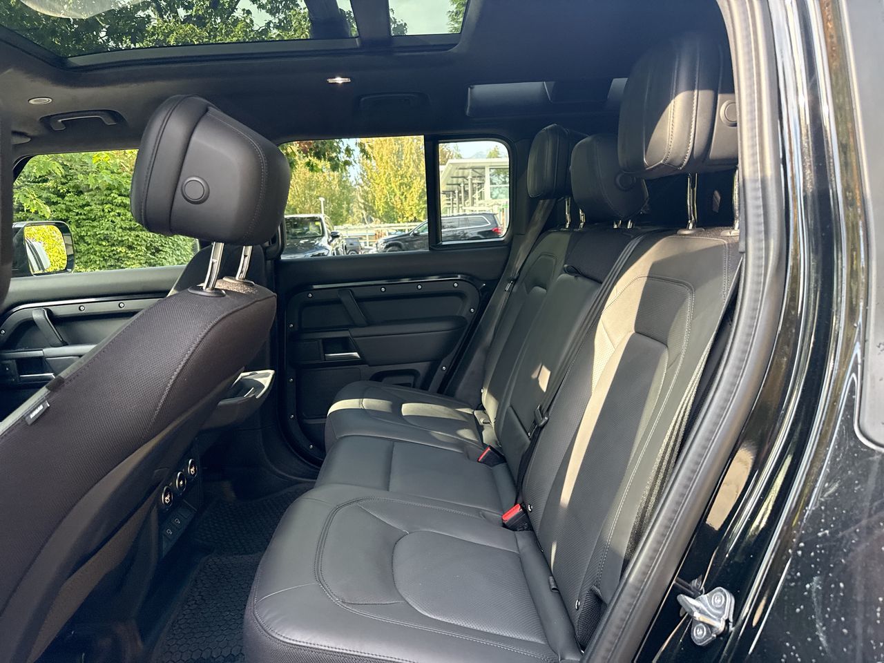 2025 Land Rover Defender