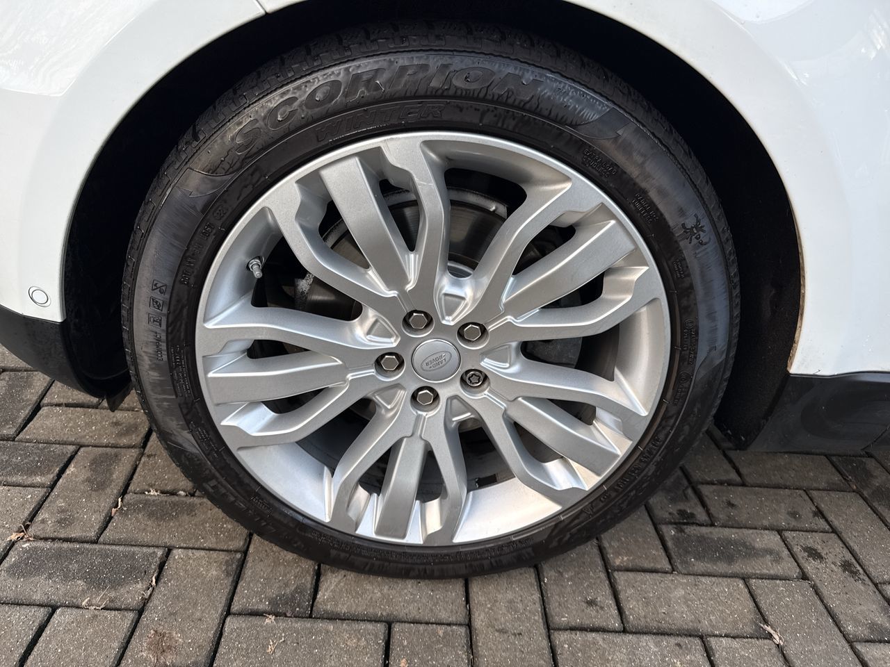 Land Rover Range Rover Sport  2016 à North Vancouver, Colombie-Britannique