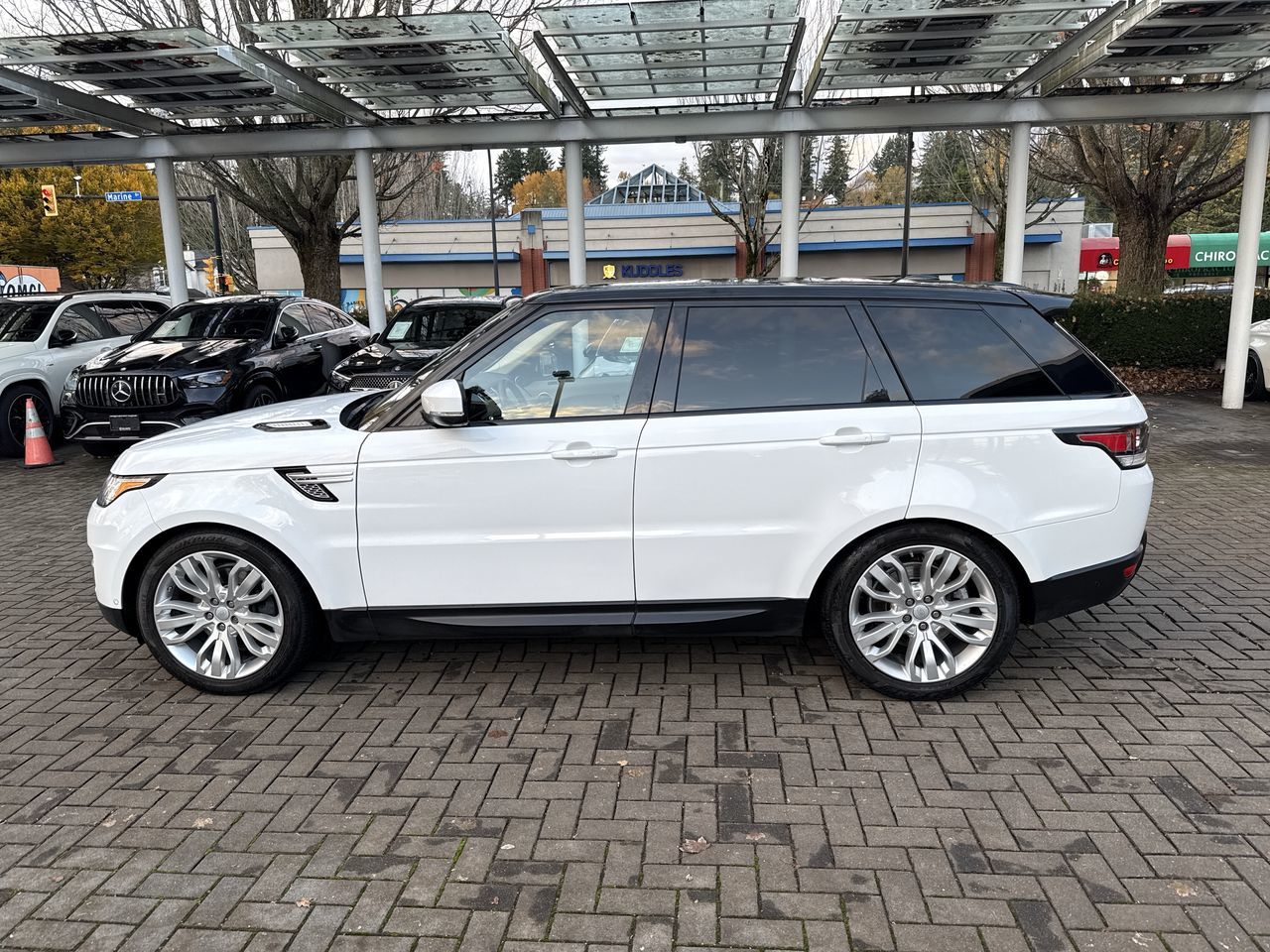 Land Rover Range Rover Sport  2016 à North Vancouver, Colombie-Britannique