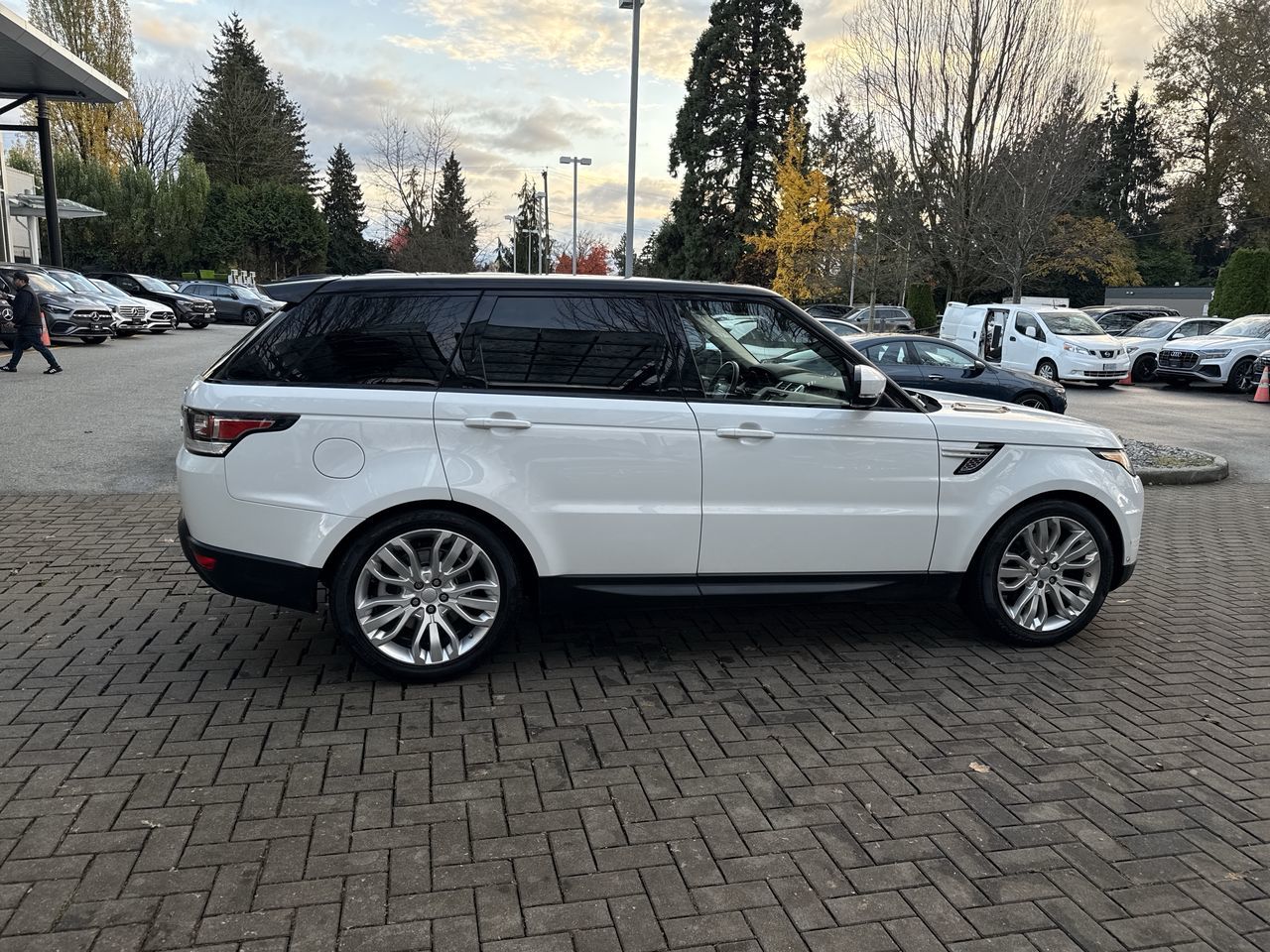 Land Rover Range Rover Sport  2016 à North Vancouver, Colombie-Britannique