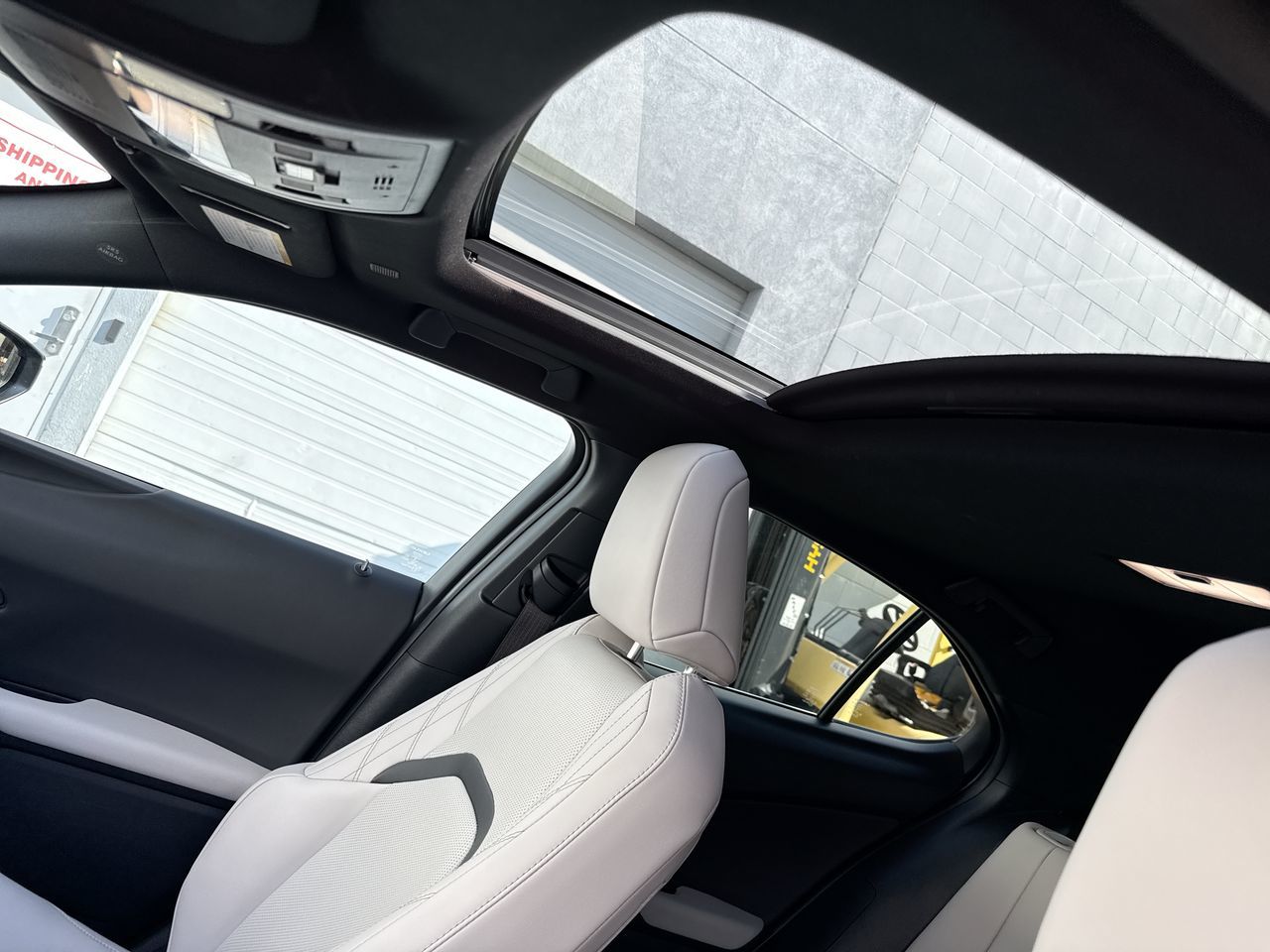 2025 Lexus UXh
