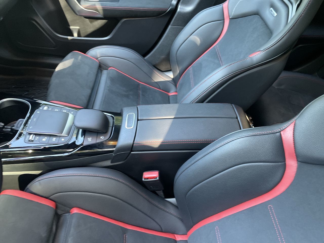 2022 Mercedes-Benz A35 AMG