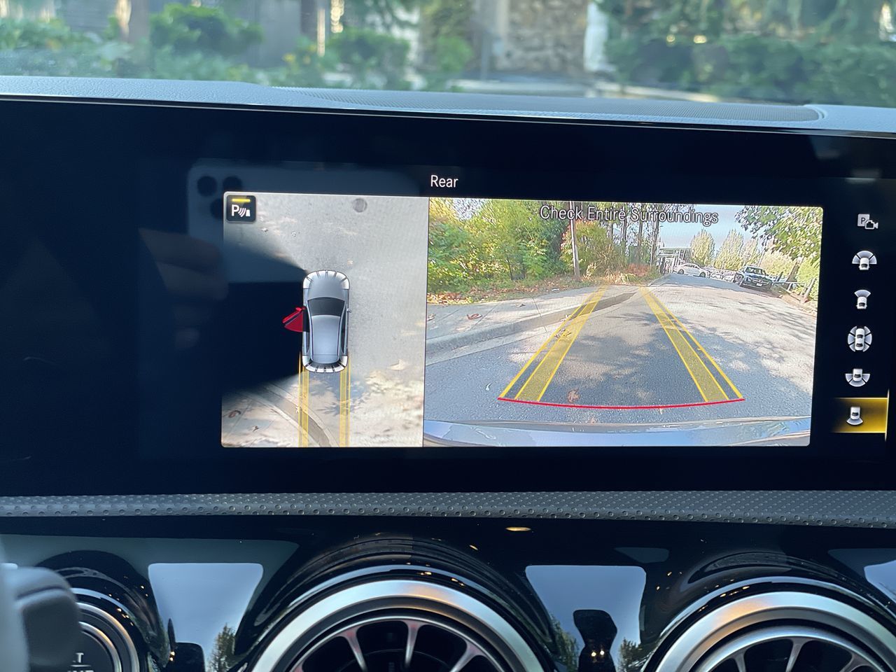 2022 Mercedes-Benz A35 AMG