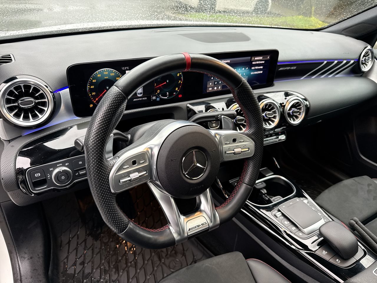 2022 Mercedes-Benz A35 AMG