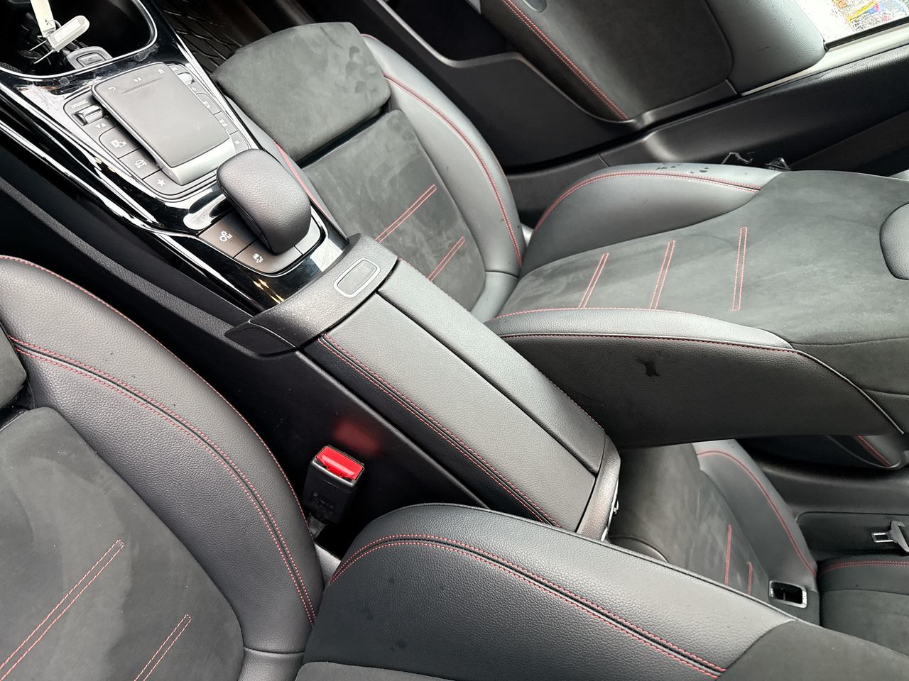 2022 Mercedes-Benz A35 AMG