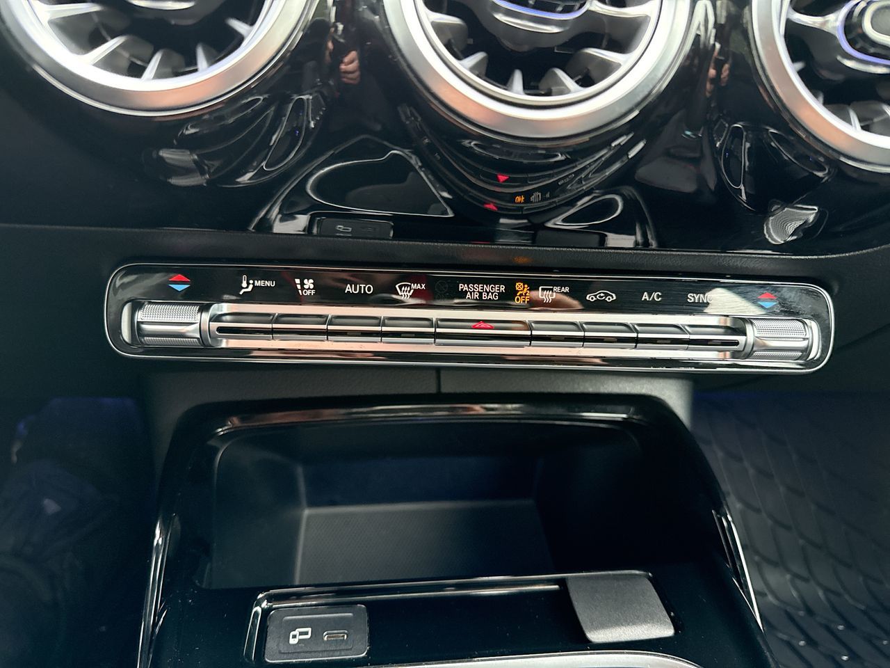 2022 Mercedes-Benz A35 AMG