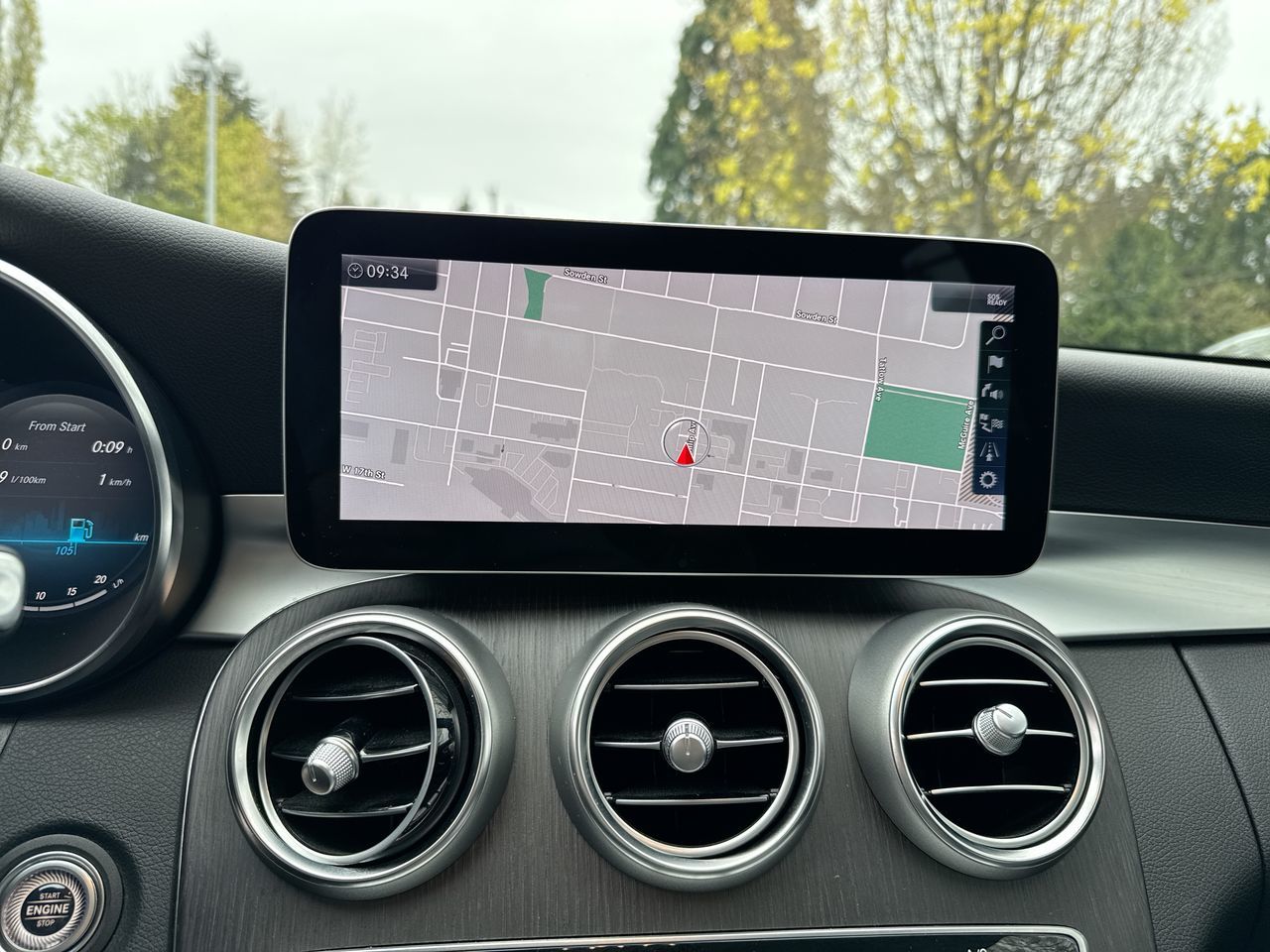 Mercedes-Benz C300  2021 à North Vancouver, Colombie-Britannique