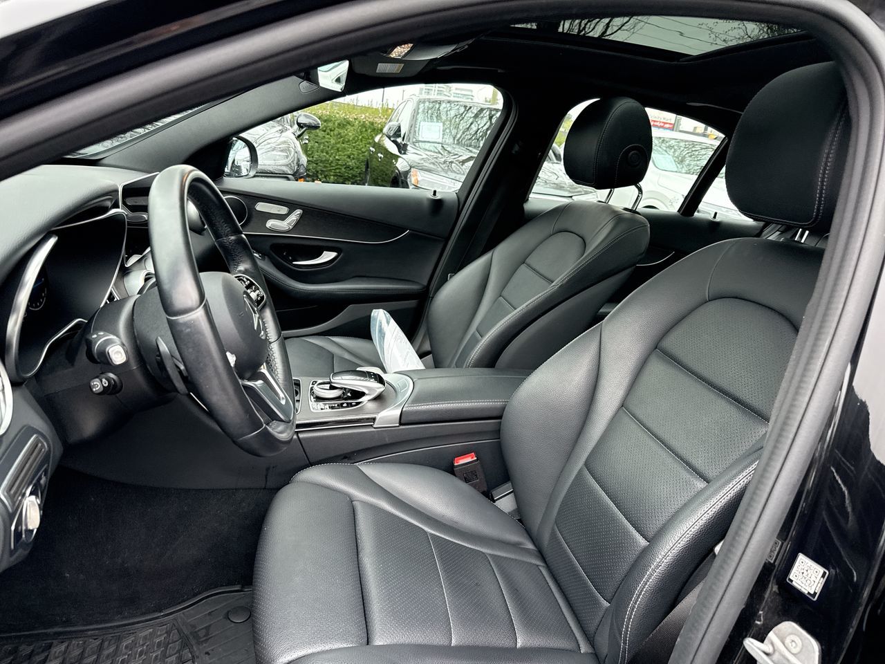 Mercedes-Benz C300  2021 à North Vancouver, Colombie-Britannique