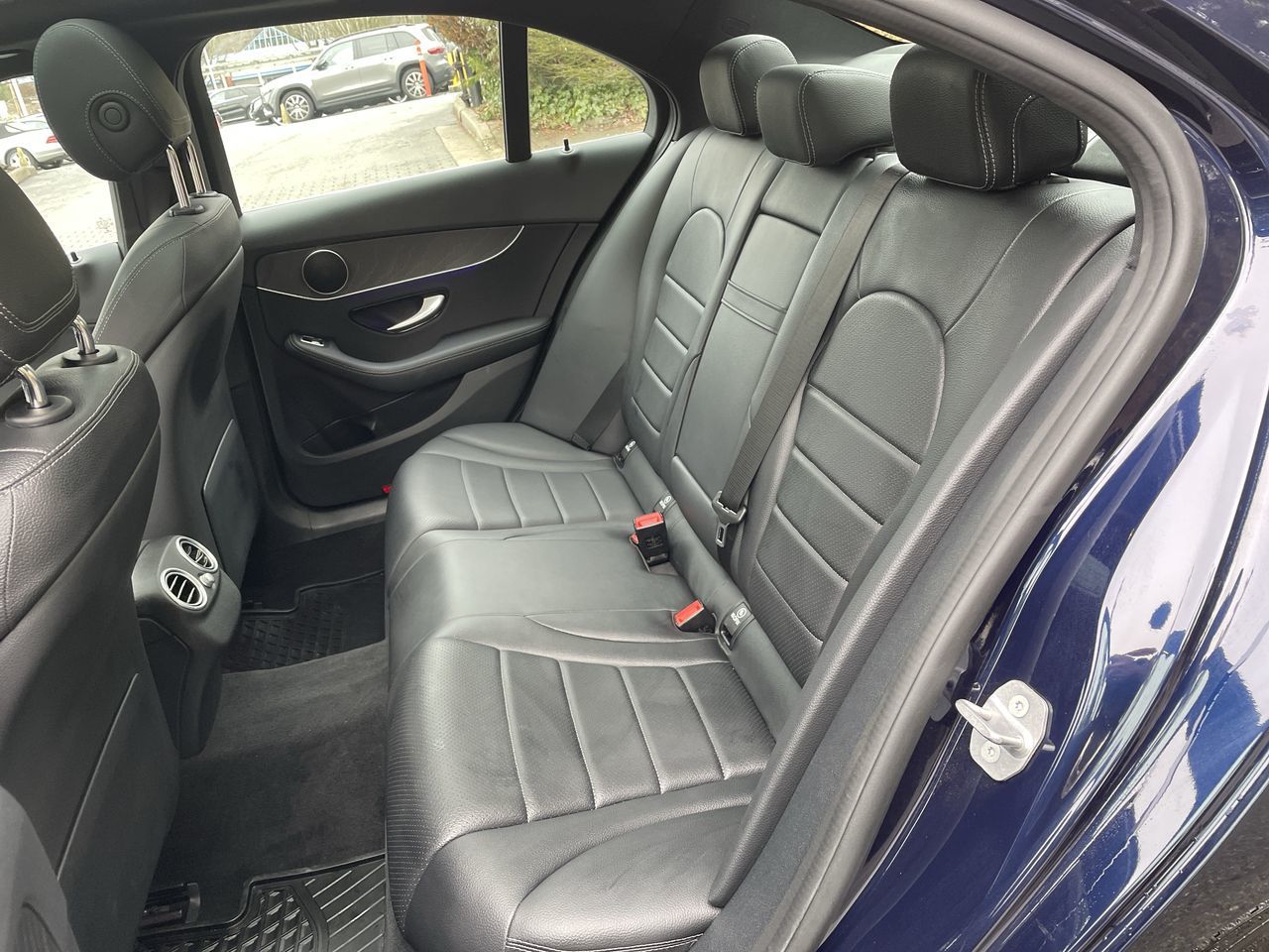 2021  C300