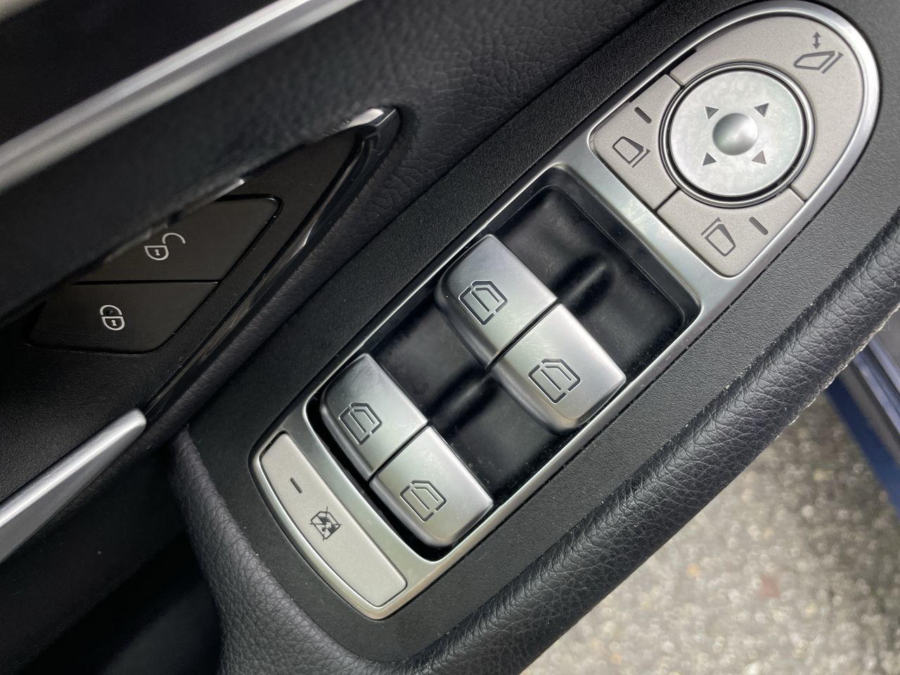 2021  C300