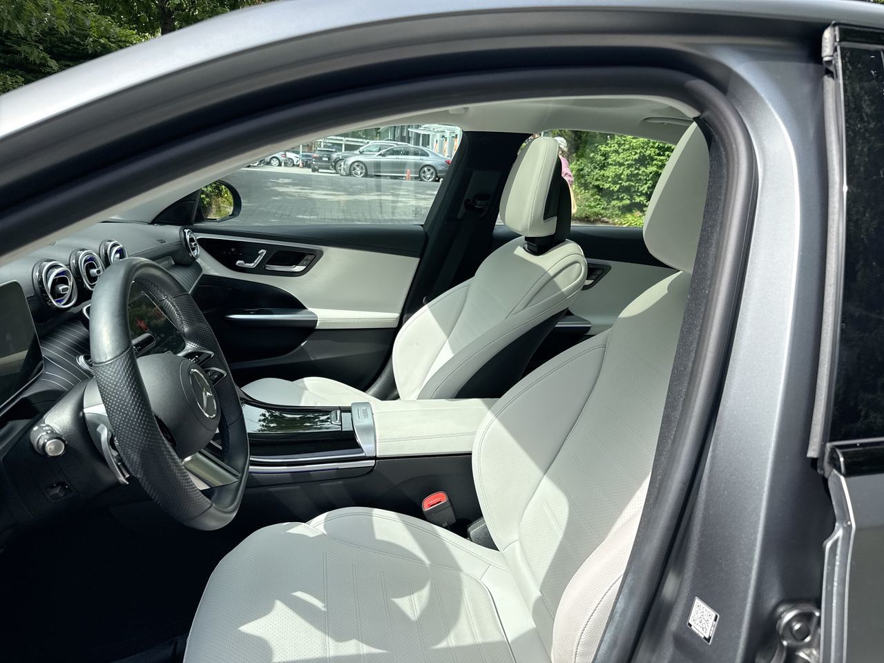 2022  C300