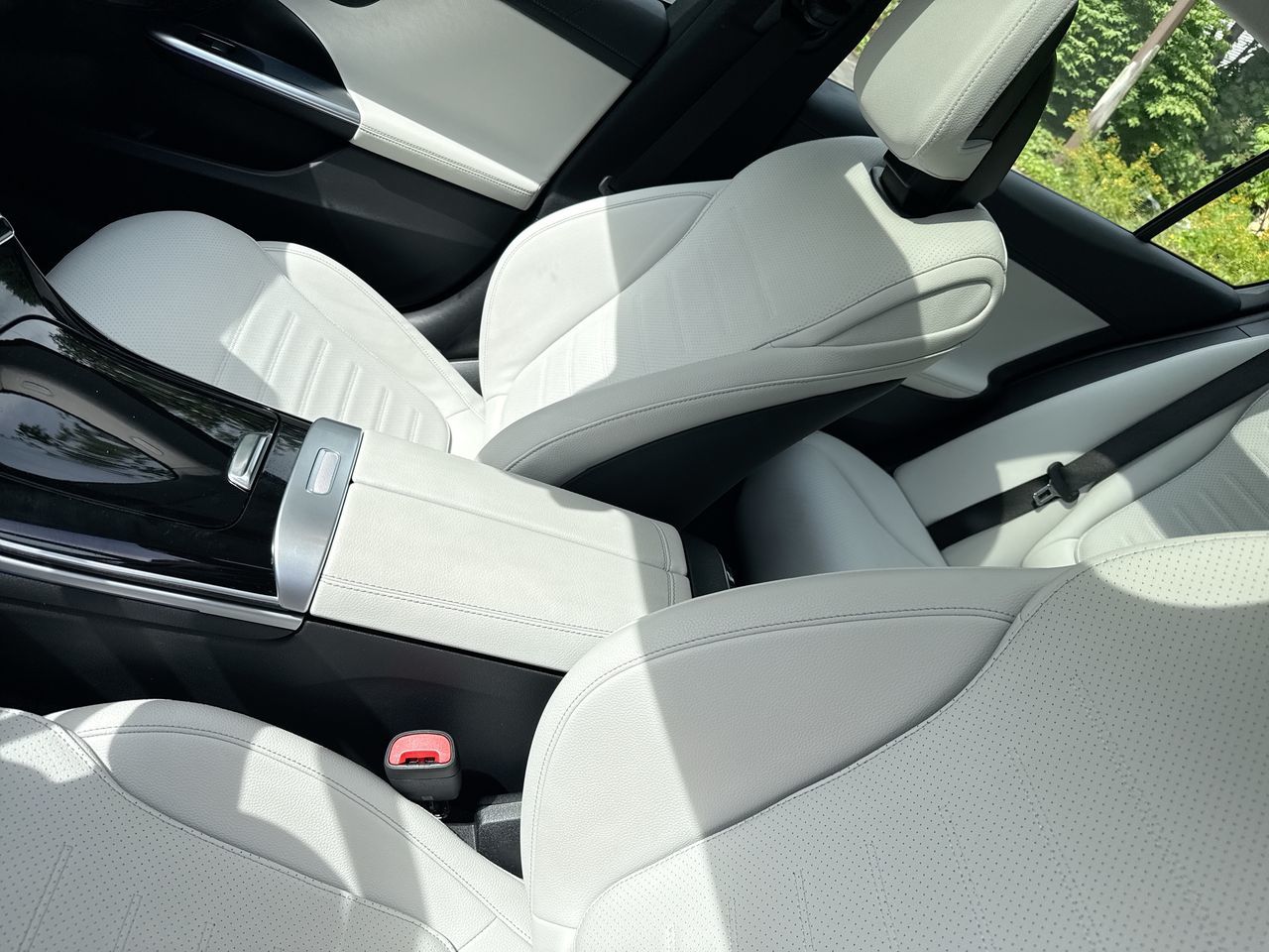2022  C300