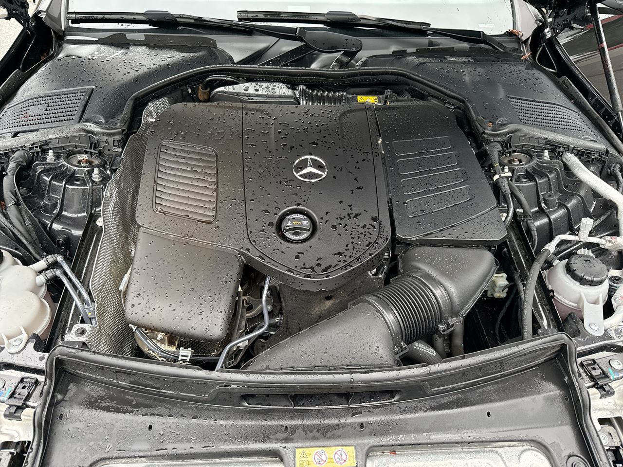 2023 Mercedes-Benz C300