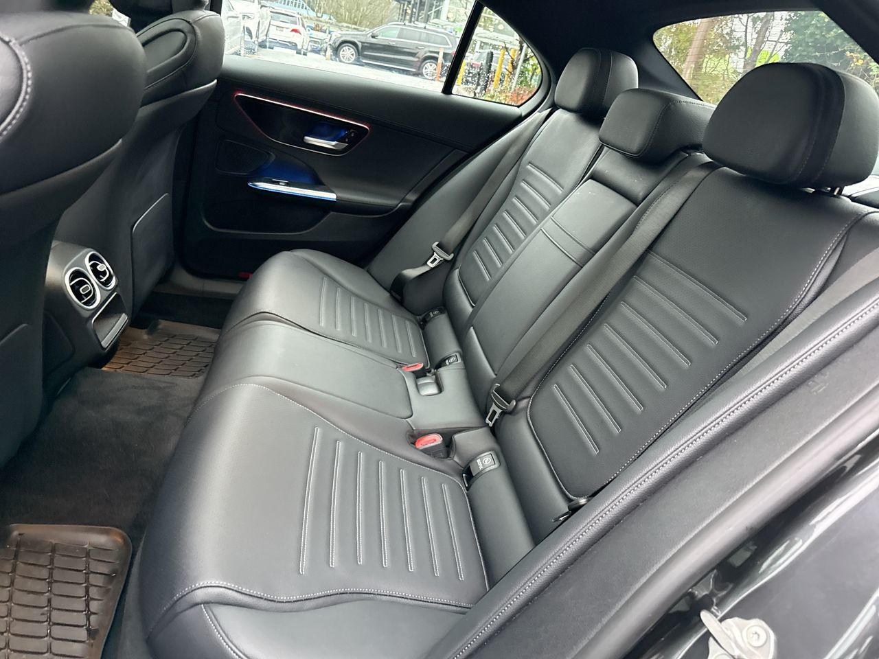 2023 Mercedes-Benz C300