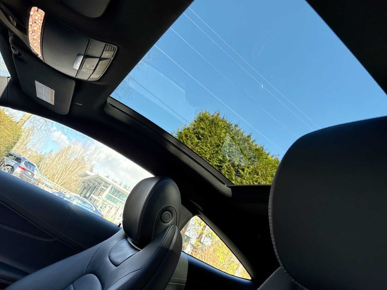 2023 Mercedes-Benz C300