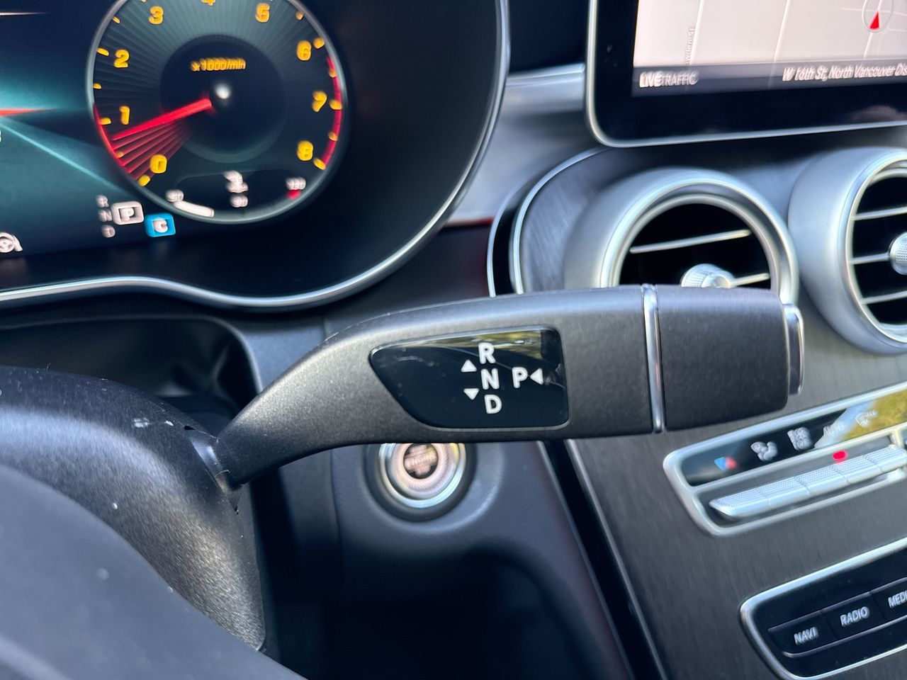 2023 Mercedes-Benz C300