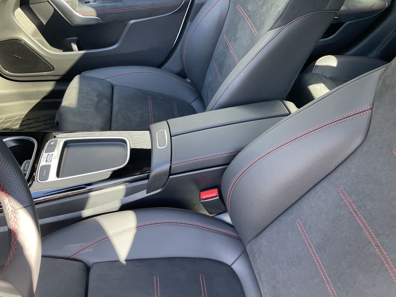 2025 Mercedes-Benz CLA