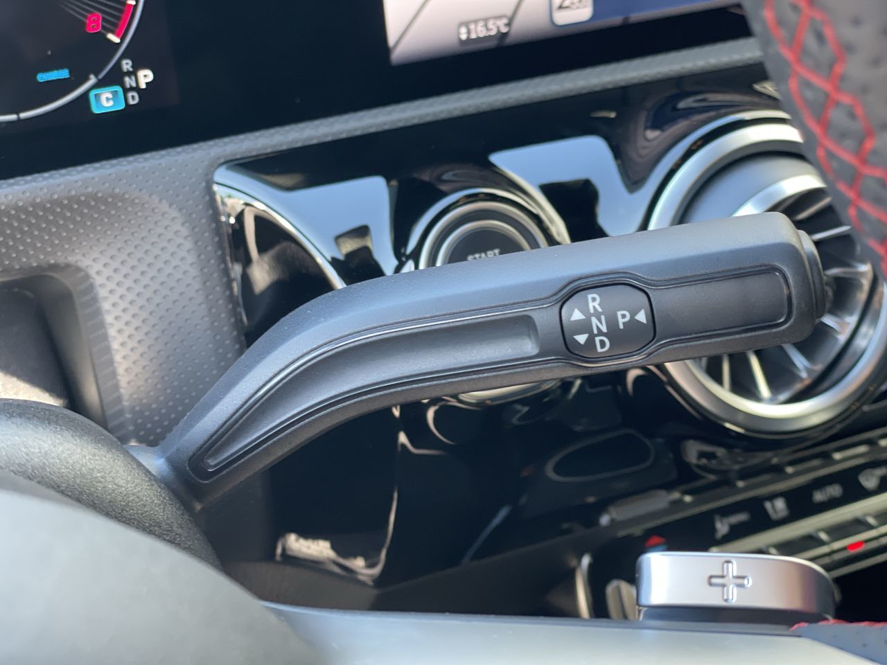 2025 Mercedes-Benz CLA