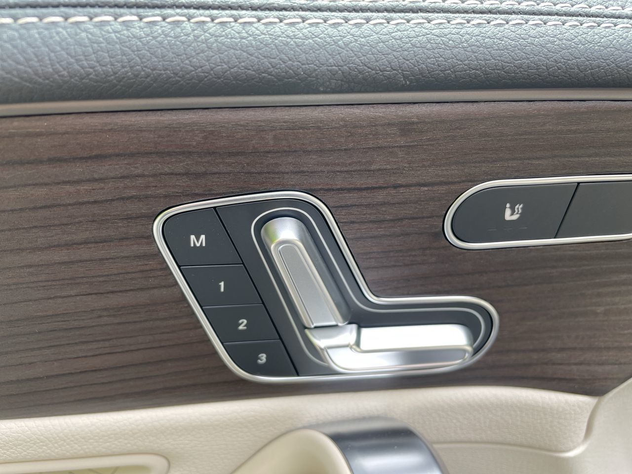 2025 Mercedes-Benz CLA