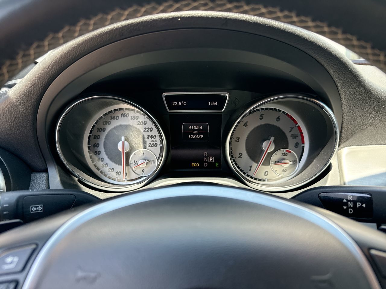 2014 Mercedes-Benz CLA250