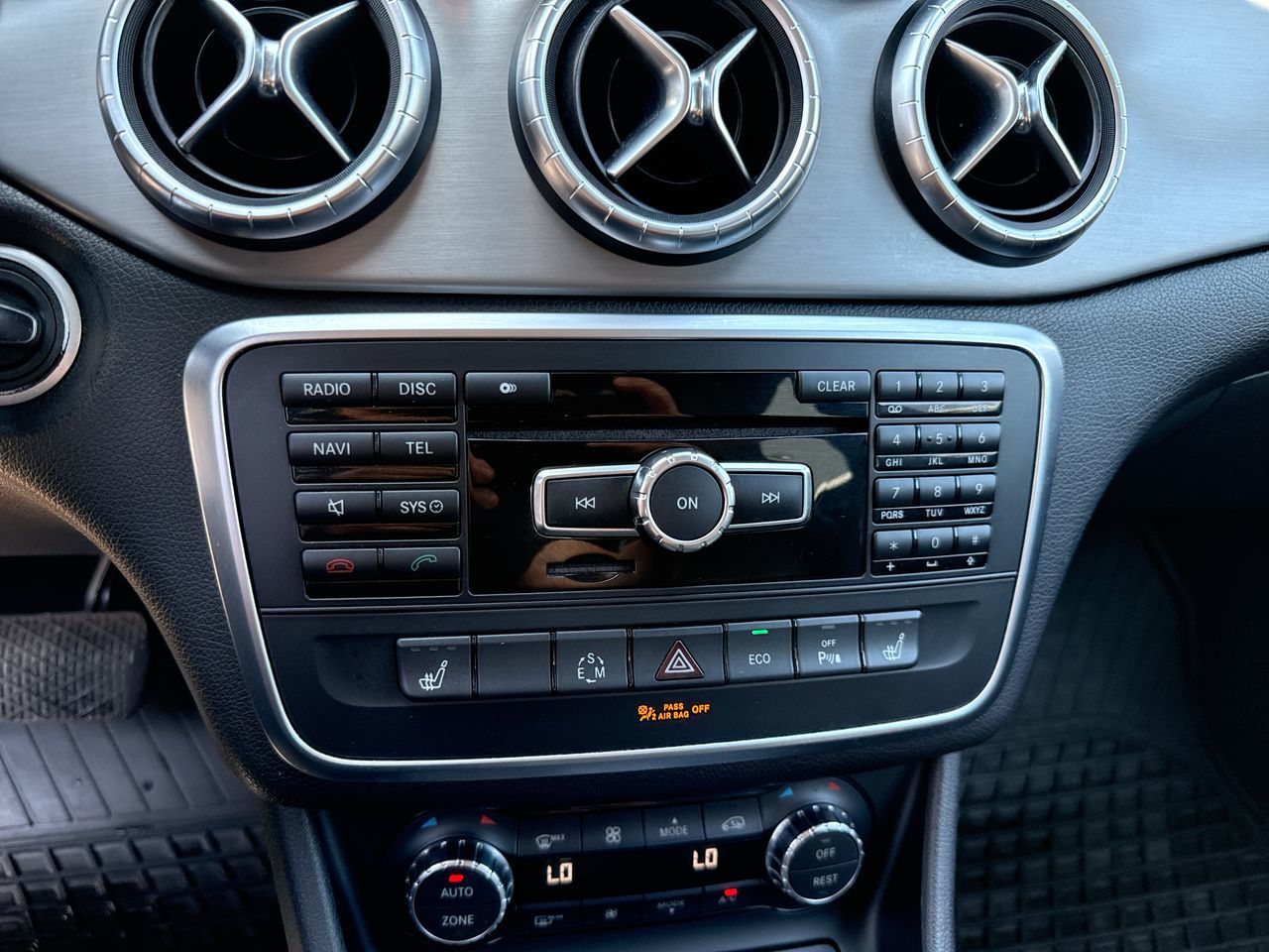 2014 Mercedes-Benz CLA250