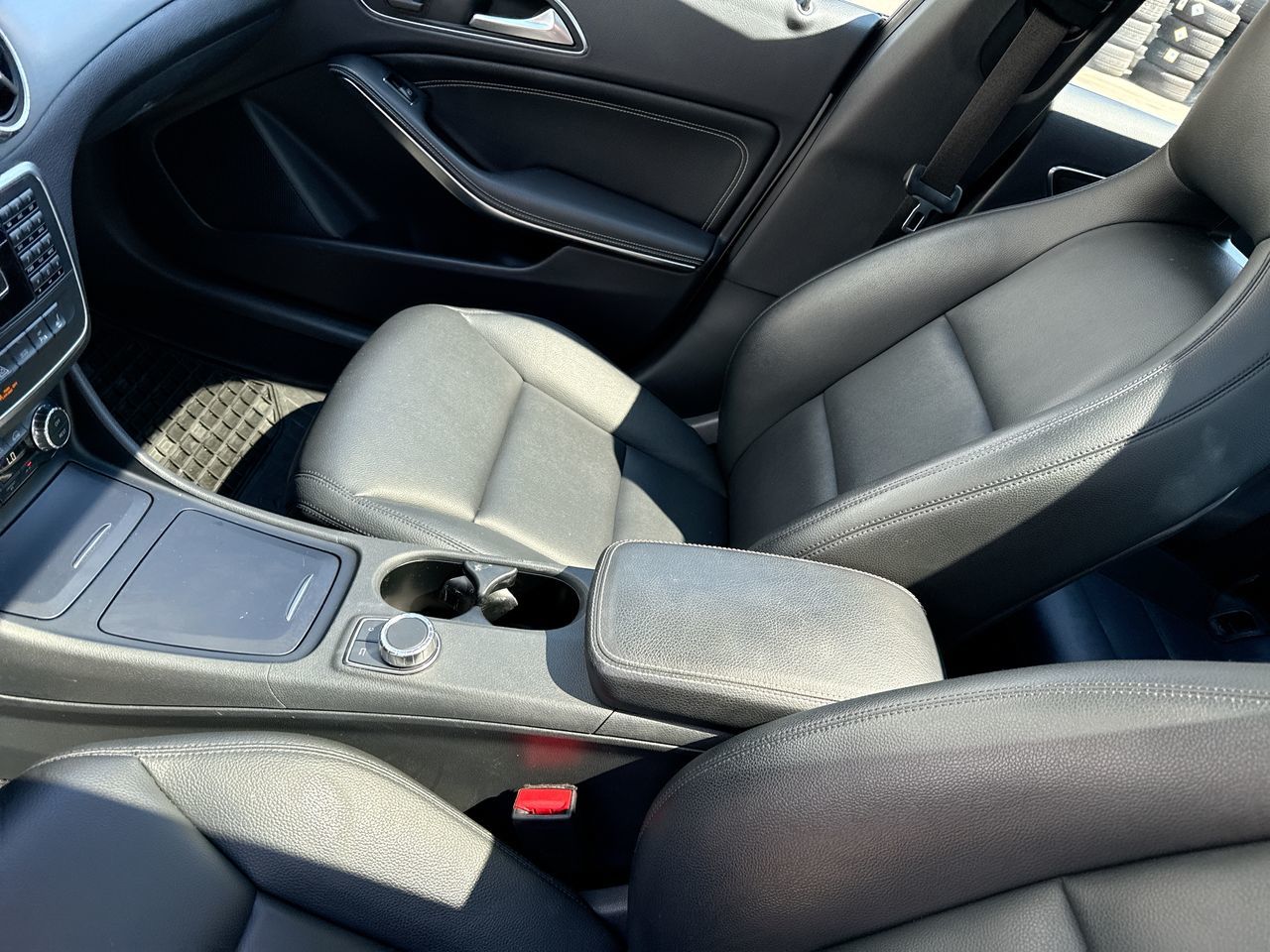 2014 Mercedes-Benz CLA250