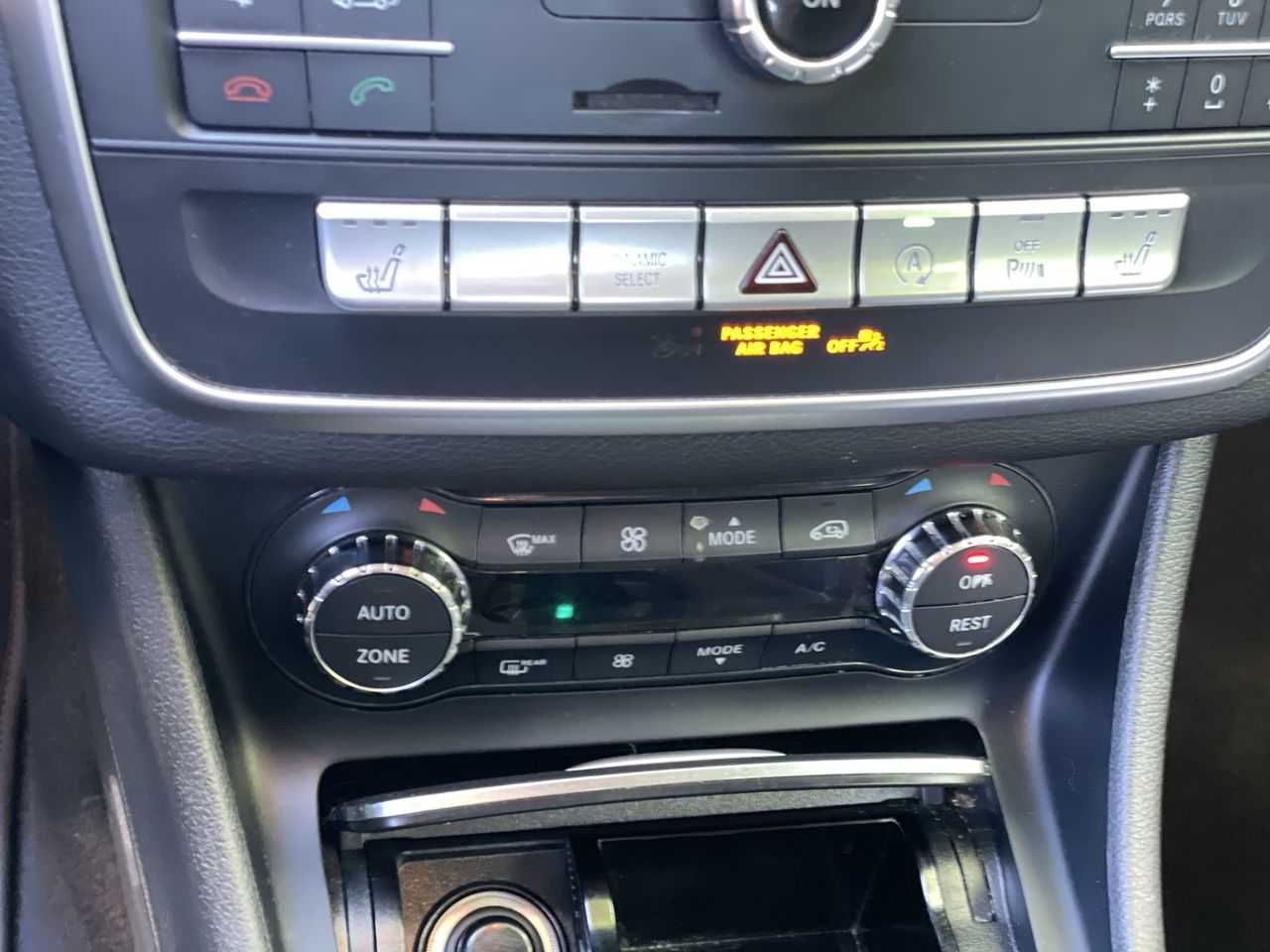 Mercedes-Benz CLA250  2017 à North Vancouver, Colombie-Britannique