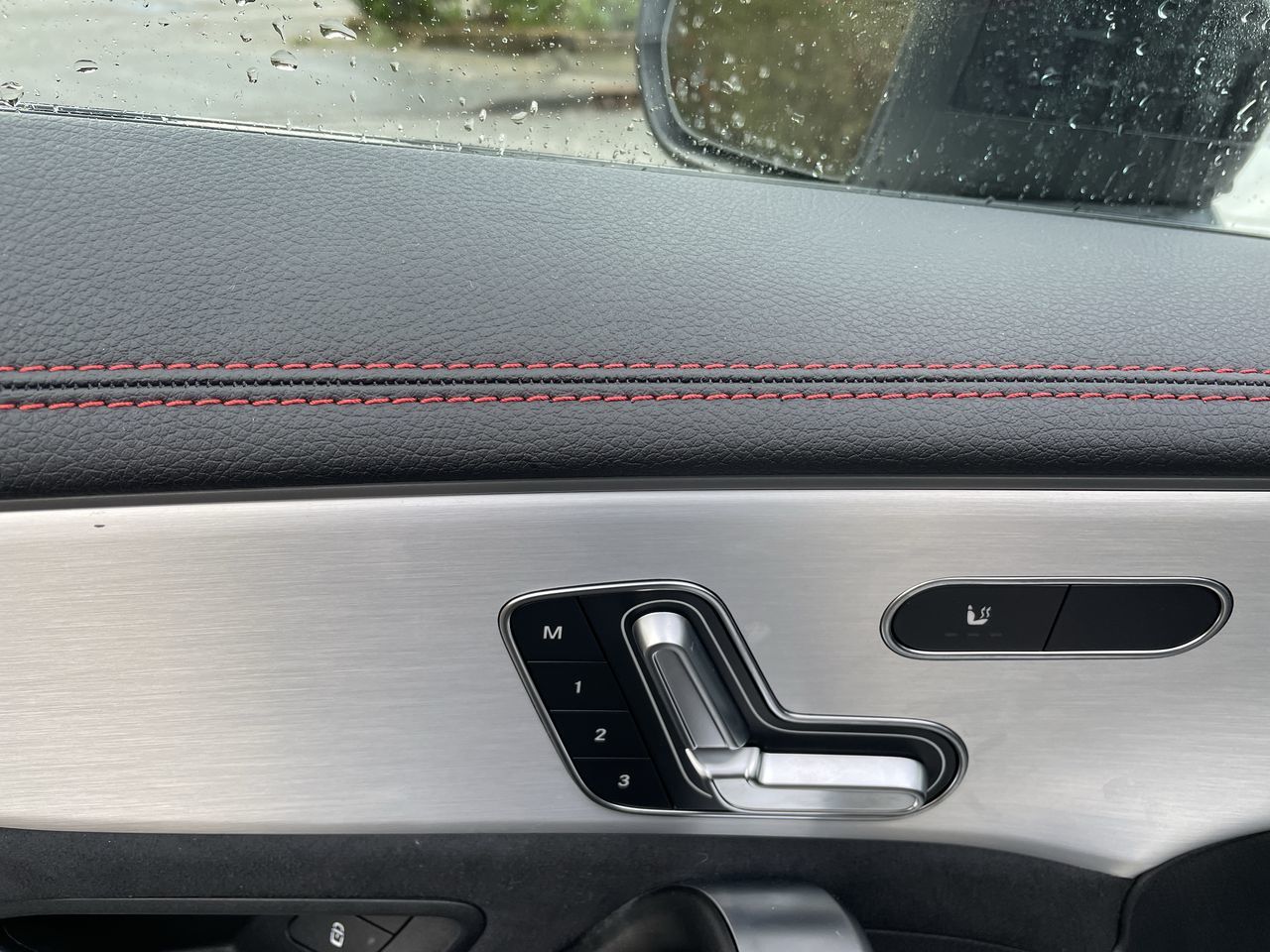 Mercedes-Benz CLA250  2025 à North Vancouver, Colombie-Britannique