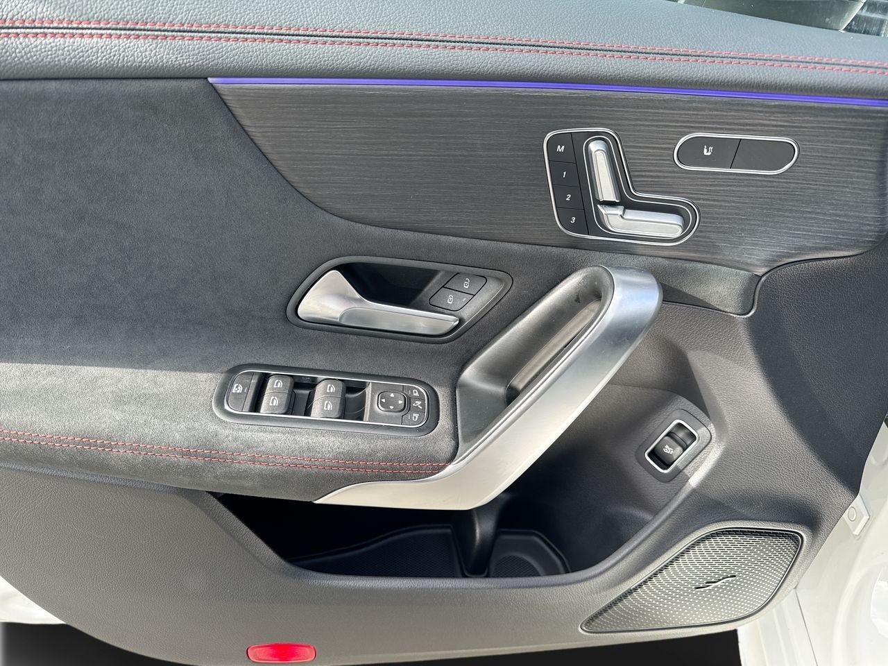 2025 Mercedes-Benz CLA250