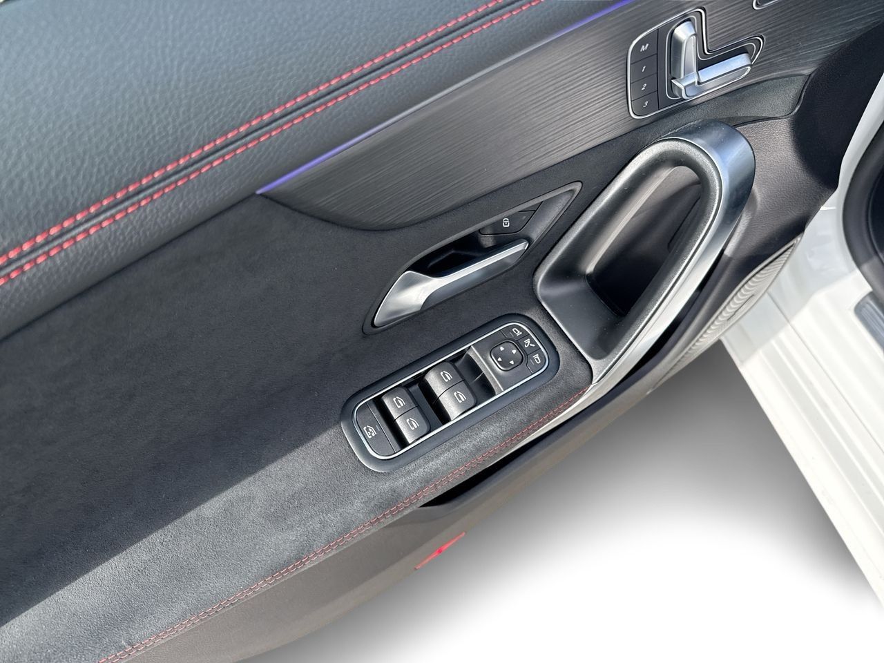 2025 Mercedes-Benz CLA250