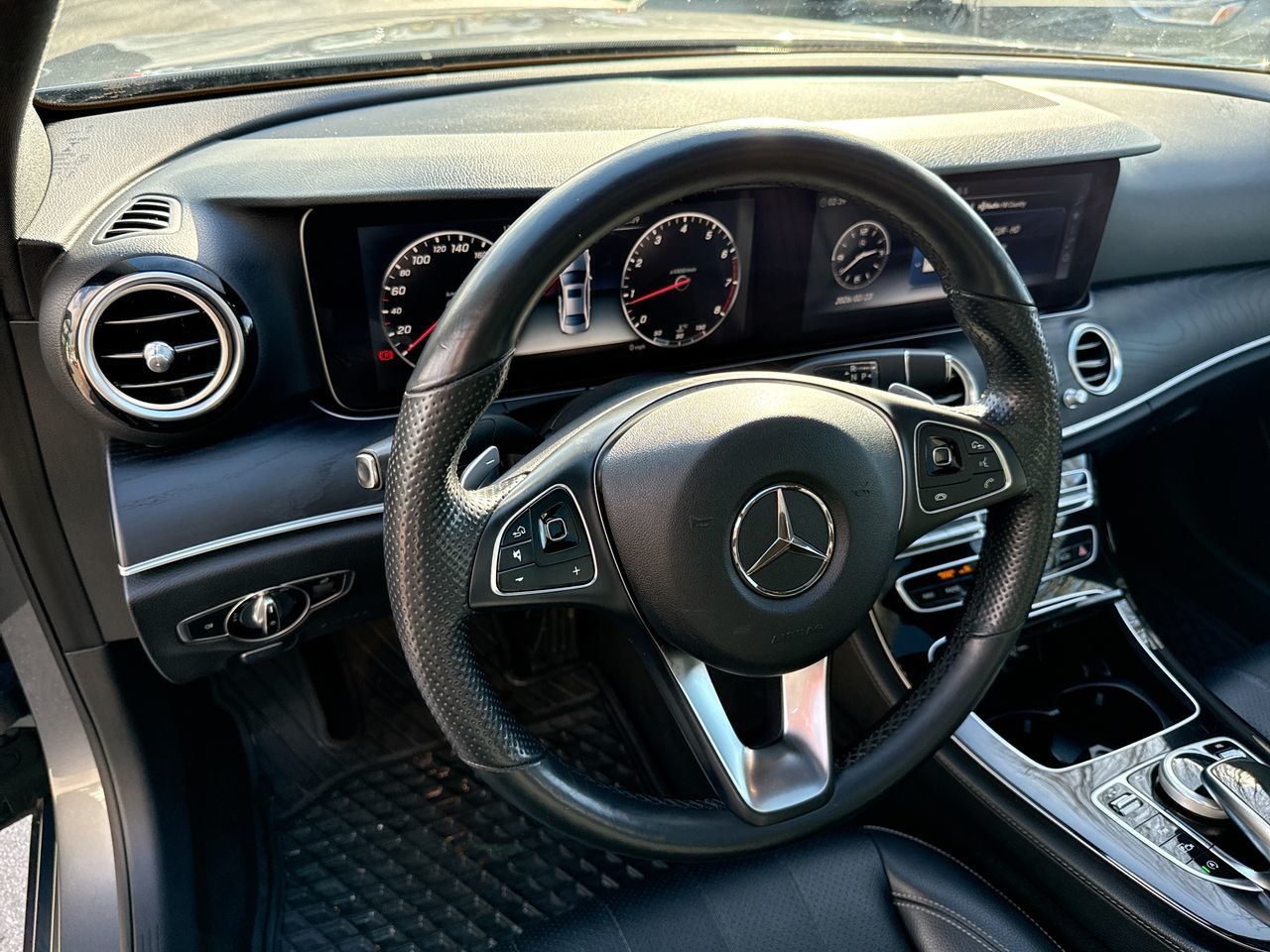 Mercedes-Benz E300  2017 à North Vancouver, Colombie-Britannique