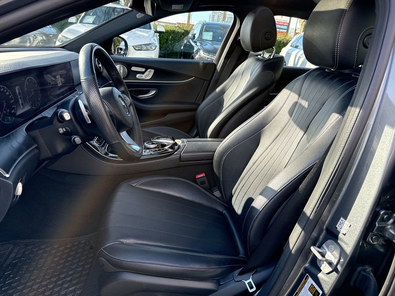 Mercedes-Benz E300  2017 à North Vancouver, Colombie-Britannique