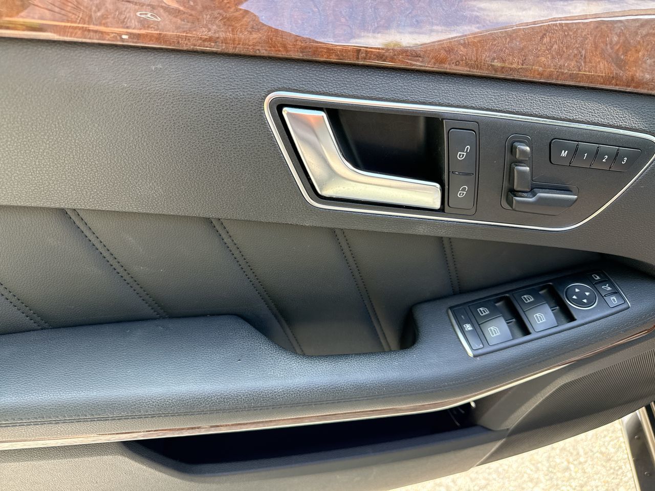 2012  E350