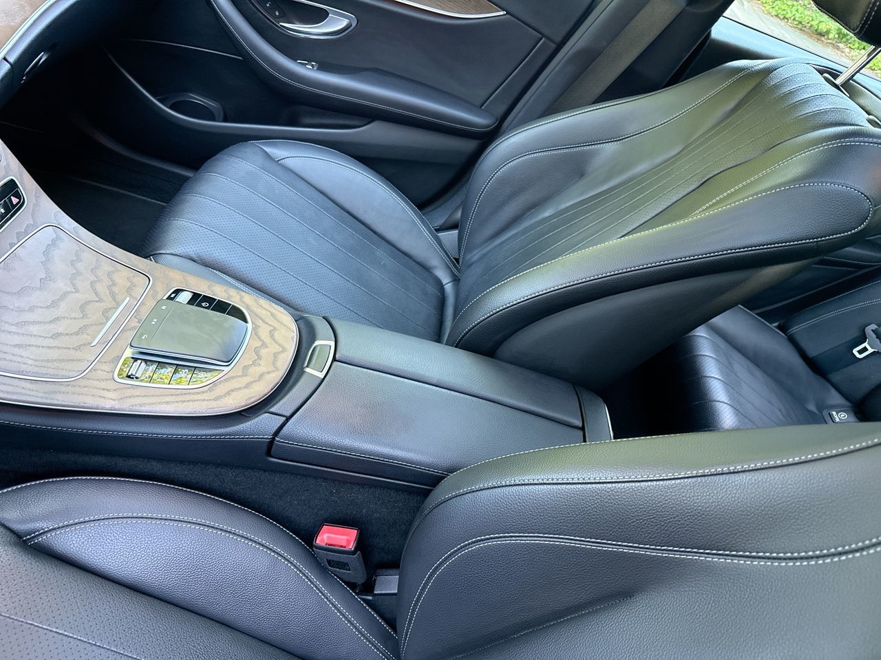2022  E350