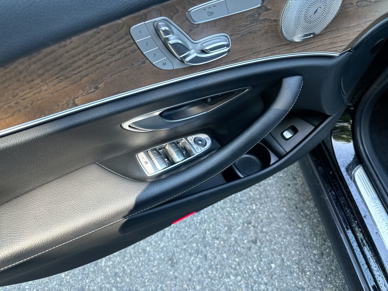 2022  E350