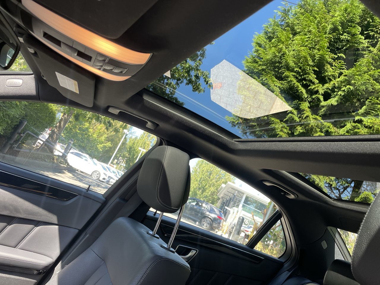 2016 Mercedes-Benz E400 in North Vancouver, British Columbia