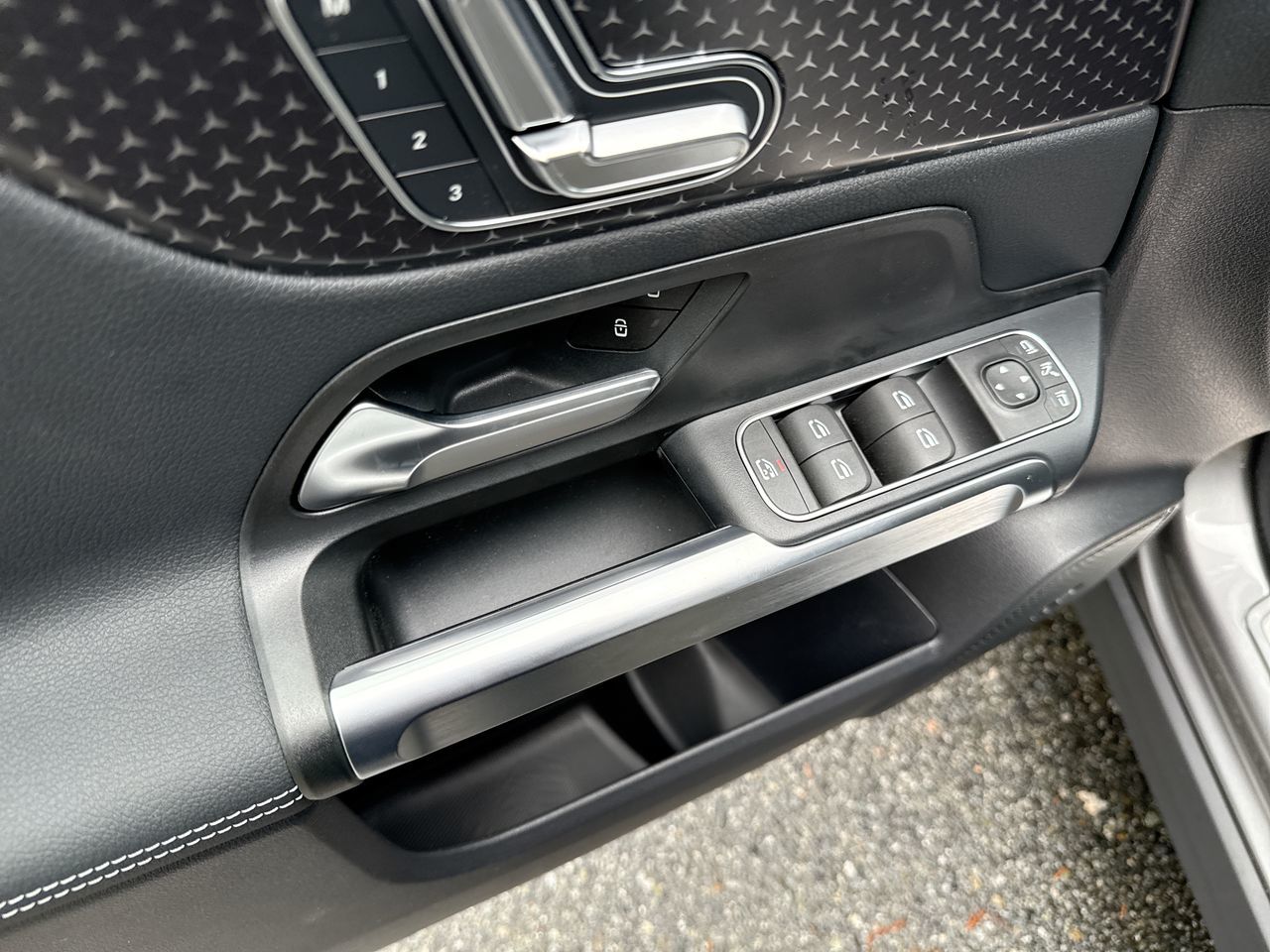 2025 Mercedes-Benz EQB