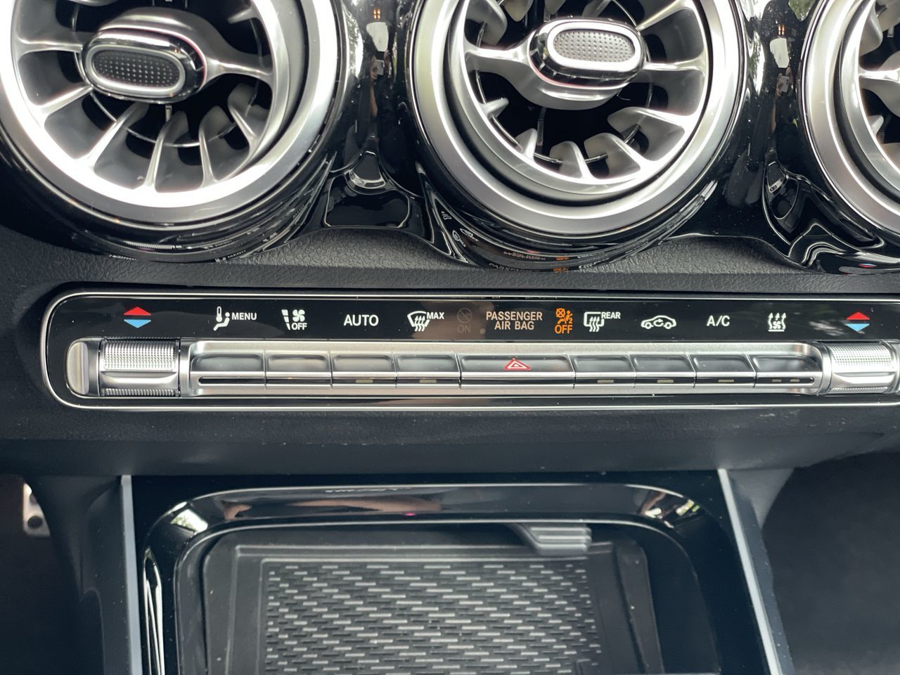 2025 Mercedes-Benz EQB in North Vancouver, British Columbia